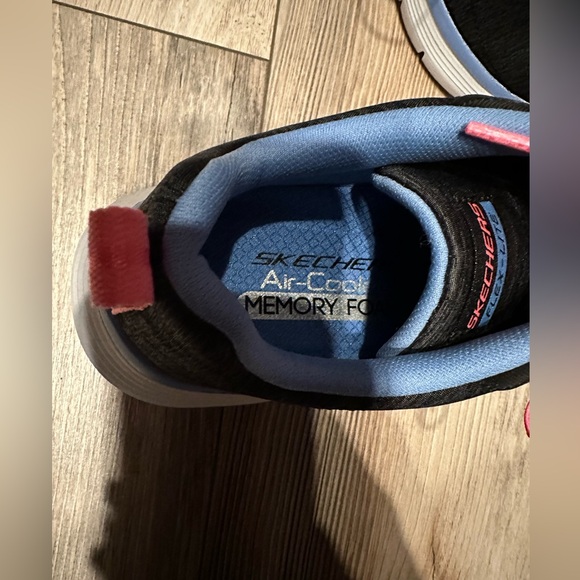Women’s SKECHERS Flex Appeal Sneakers - Picture 10 of 13